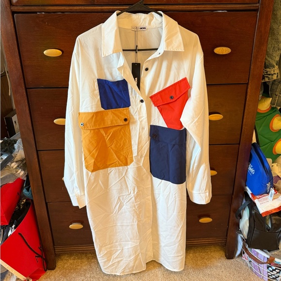 Tops - White Button-Up Shirt Dress with Colorblock Pockets